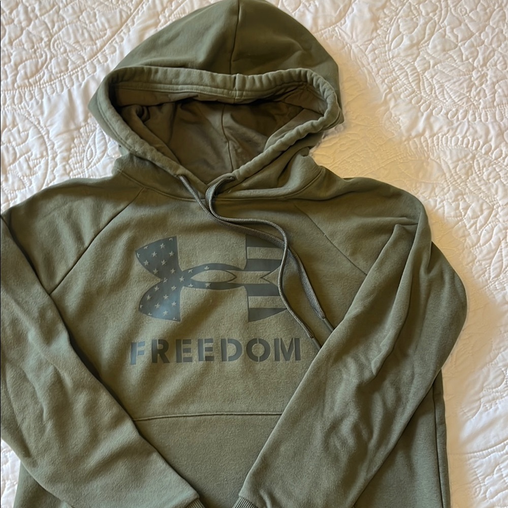 Under Armour Men's Green Freedom Hoodie